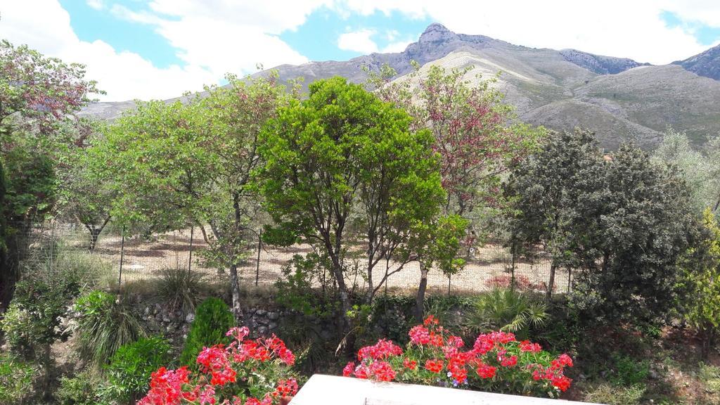 B&B Villa Ada Formia Bagian luar foto